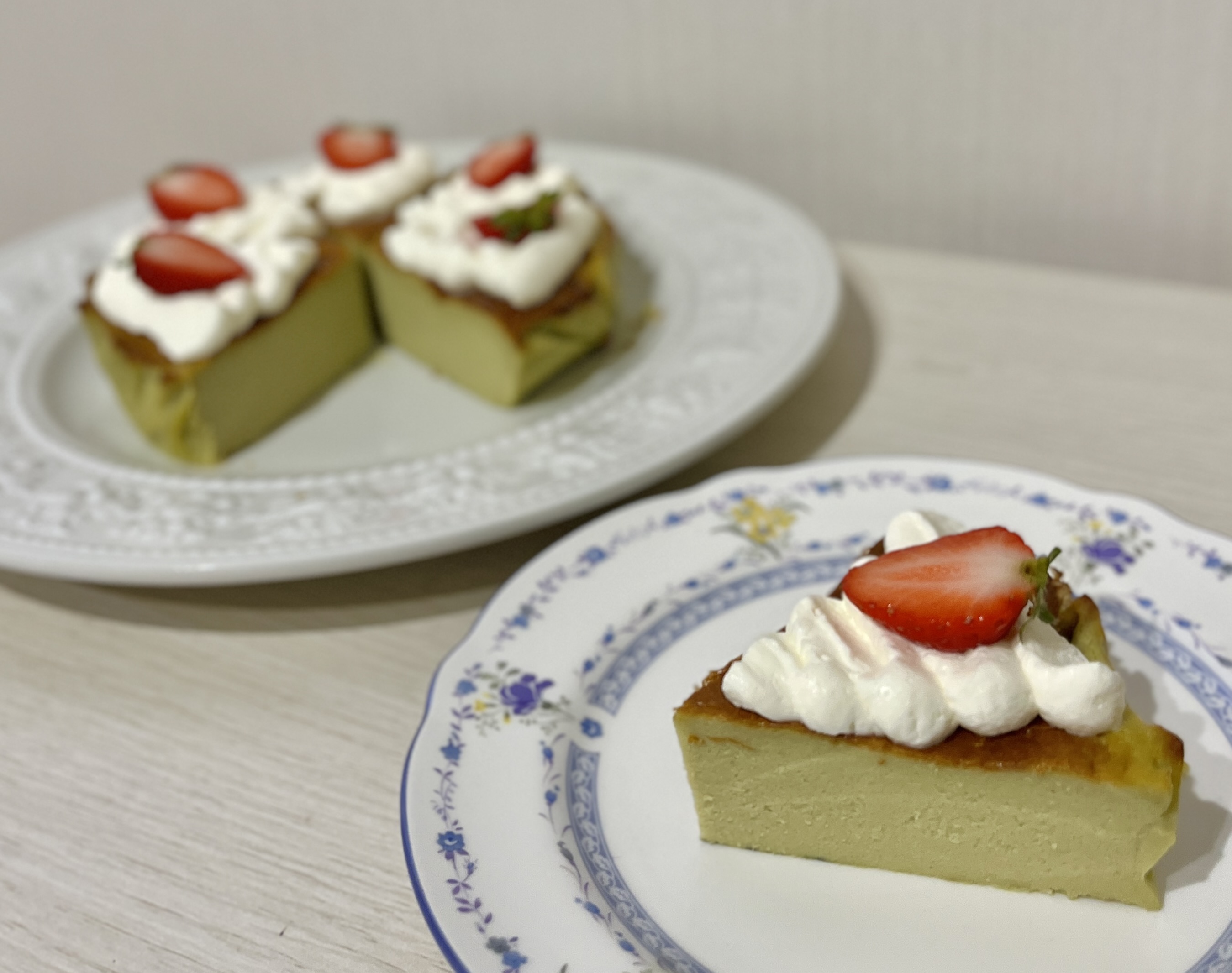 抹茶バスクチーズケーキの写真